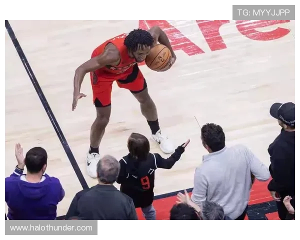 英格拉姆在猛龙闪耀生涯首季400分成就仅次于小卡的传奇之路