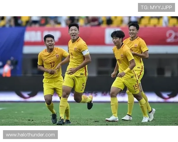 小川航基以11场10球创下日本国家队进球上双新纪录